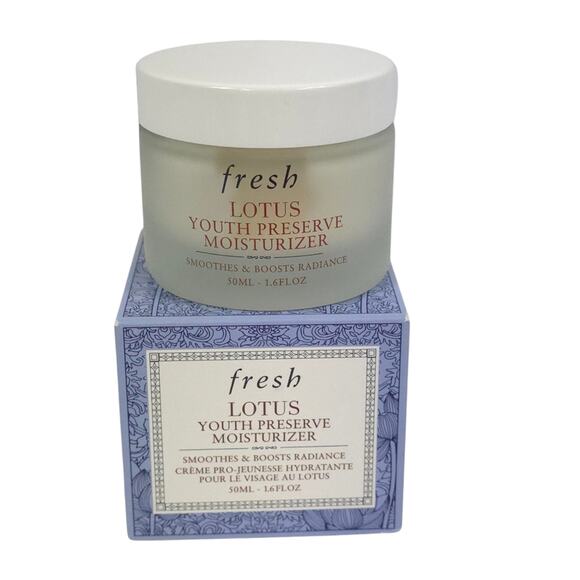 Fresh Lotus Youth Preserve Line & Texture Smoothing Day Cream - Picture 7 of 8